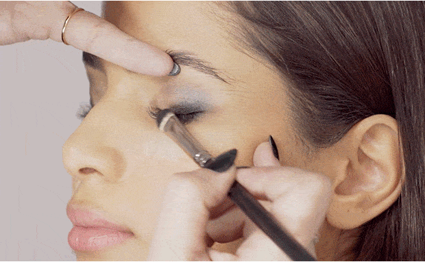 How to Get a Smoky Eye